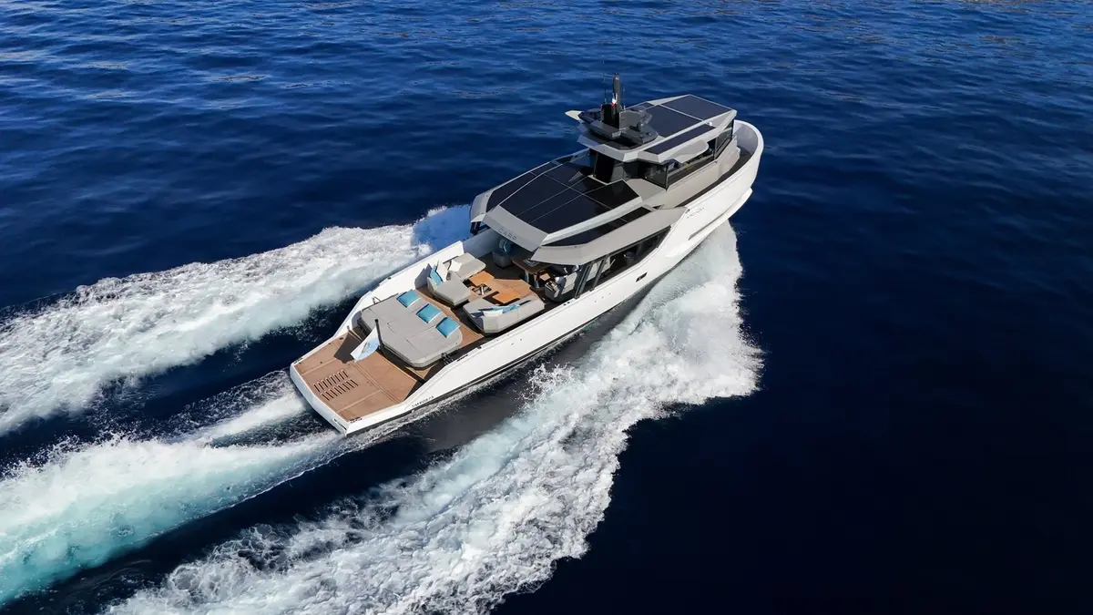 Arcadia Sherpa 60, salon — Athens Yachts Rental, Athens. Arcadia Sherpa 60 — 18.7m