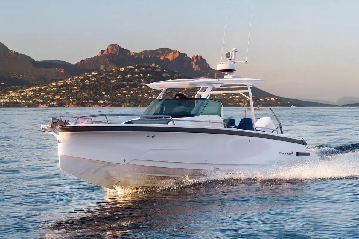 Axopar 28, exterior — Athens Yachts Rental, Athens. Axopar 28 — 30m