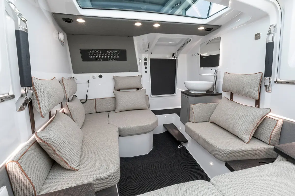 Axopar 37, flybridge — Athens Yachts Rental, Athens. Axopar 37 — 11.5m