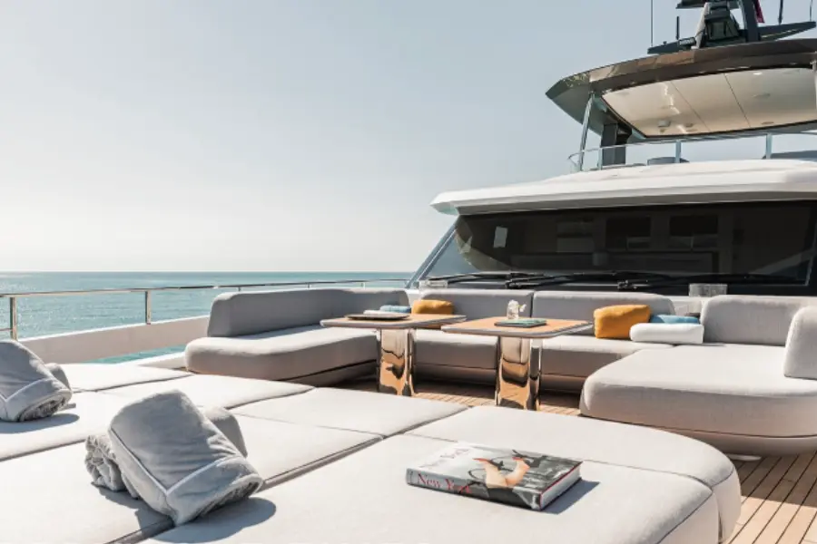Azimut 116, aft deck — Athens Yachts Rental, Athens. Azimut 116 — 36m