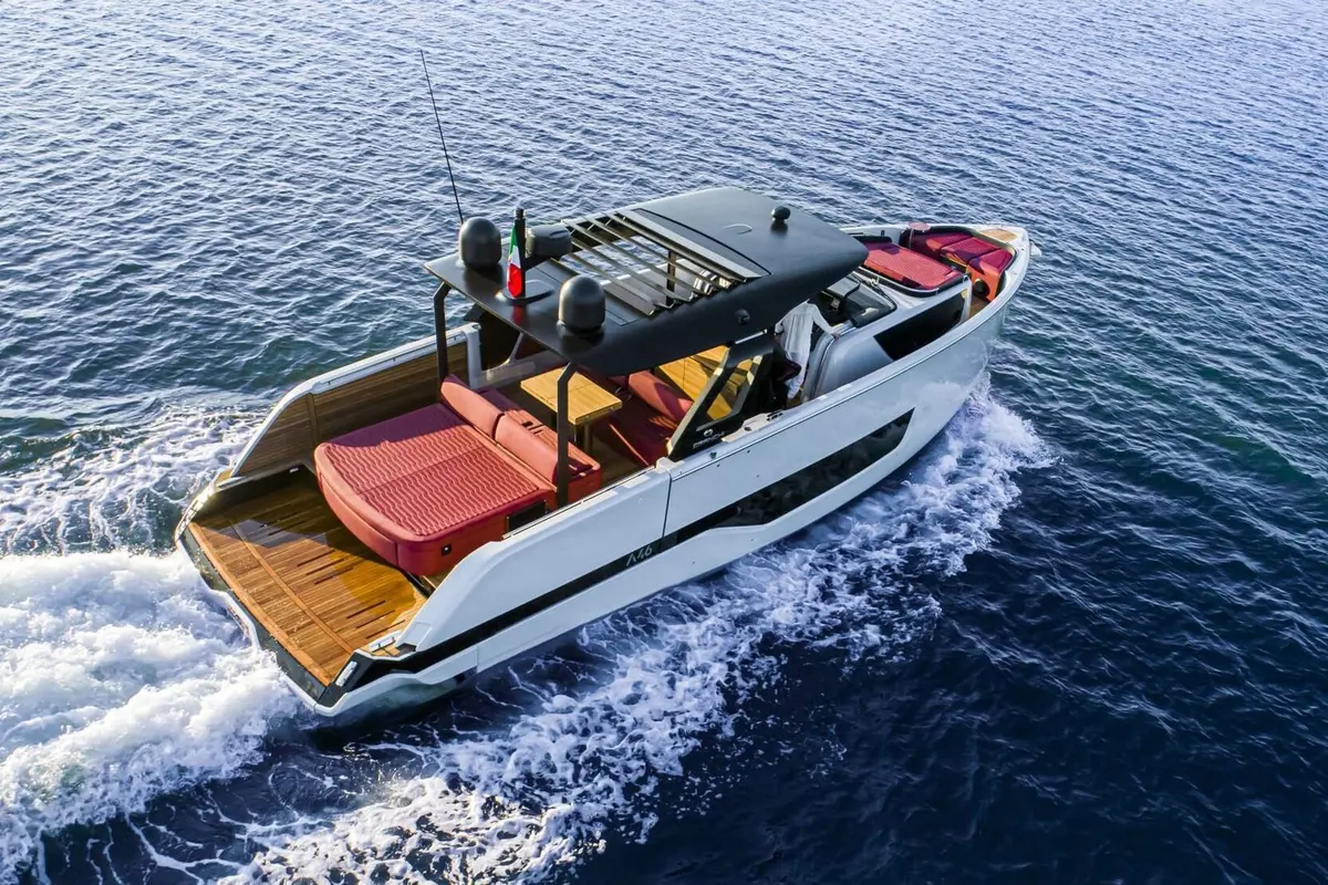 Cranchi A46, exterior — Athens Yachts Rental, Athens. Cranchi A46 — 14m