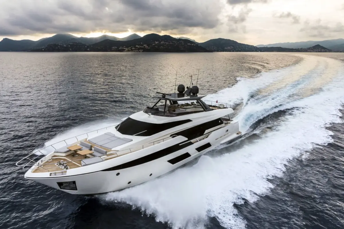 Ferretti 920, main deck — Athens Yachts Rental, Athens. Ferretti 920 — 28m