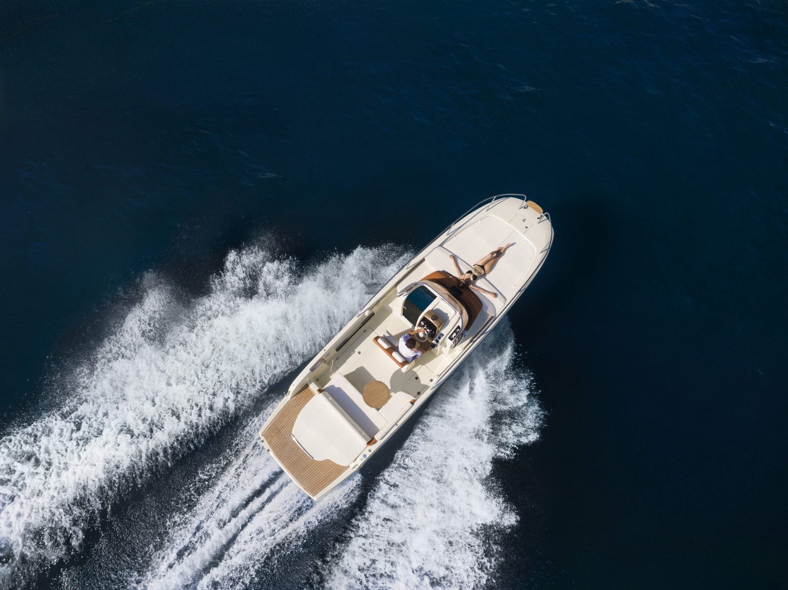 Invictus 280