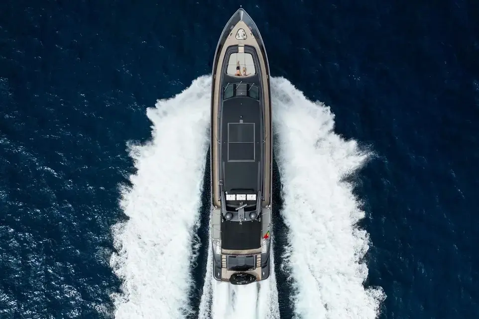 Leopard 31, aft deck — Athens Yachts Rental, Athens. Leopard 31 — 31m