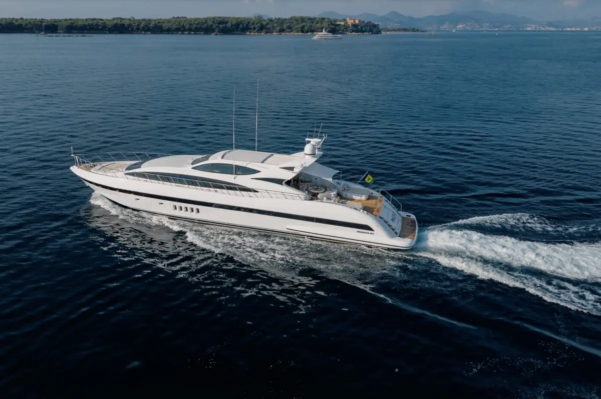 Mangusta 105, aft deck — Athens Yachts Rental, Athens. Mangusta 105 — 31m