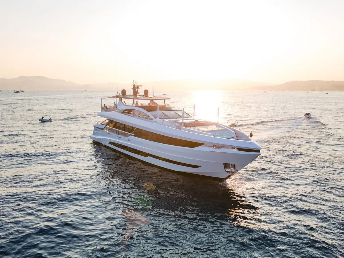 Mangusta 33, aft deck — Athens Yachts Rental, Athens. Mangusta 33 — 33m