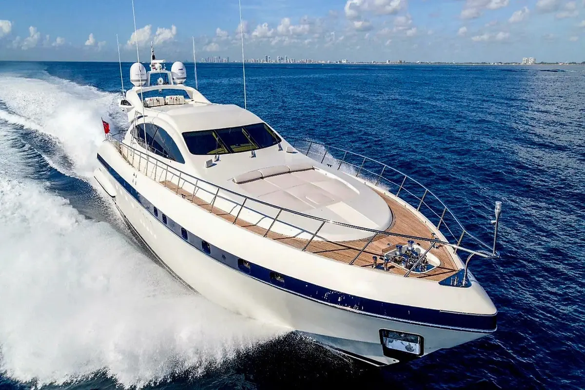 Mangusta 92, main deck — Athens Yachts Rental, Athens. Mangusta 92 — 28m