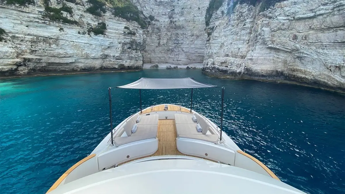 MCY66, main deck — Athens Yachts Rental, Athens. MCY66 — 20m