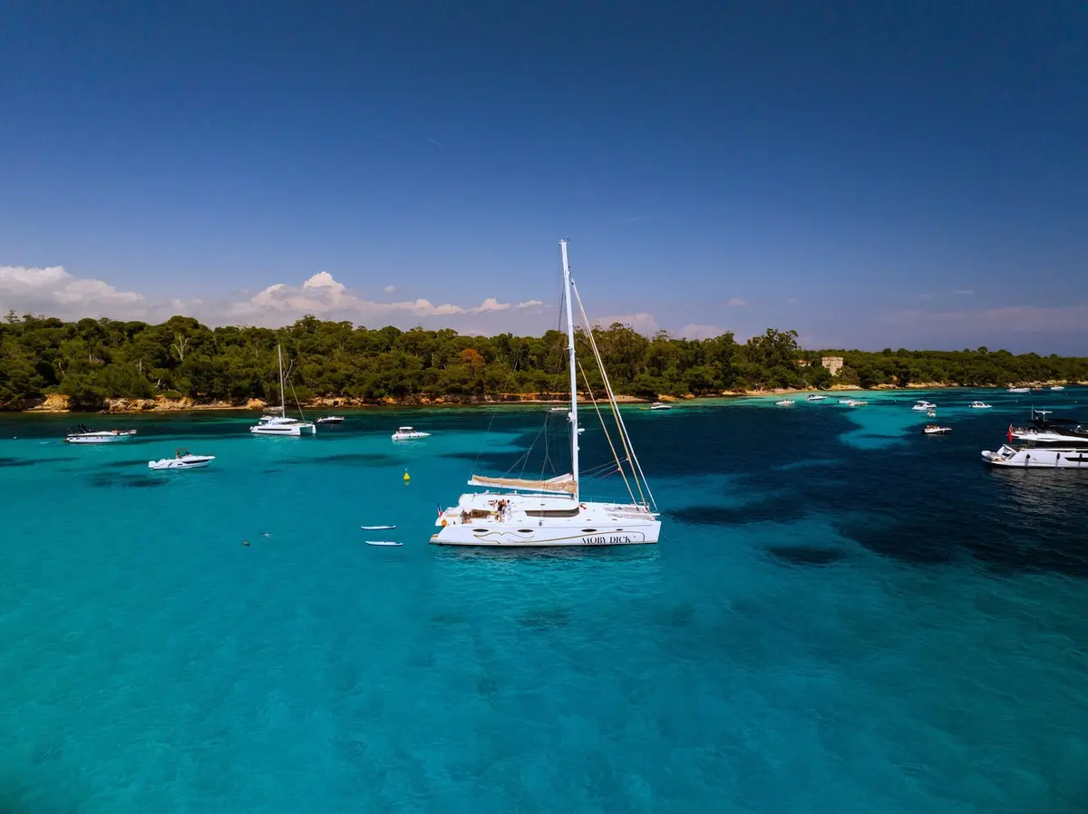Moby-Dick, main deck — Athens Yachts Rental, Athens. Moby-Dick — 20m
