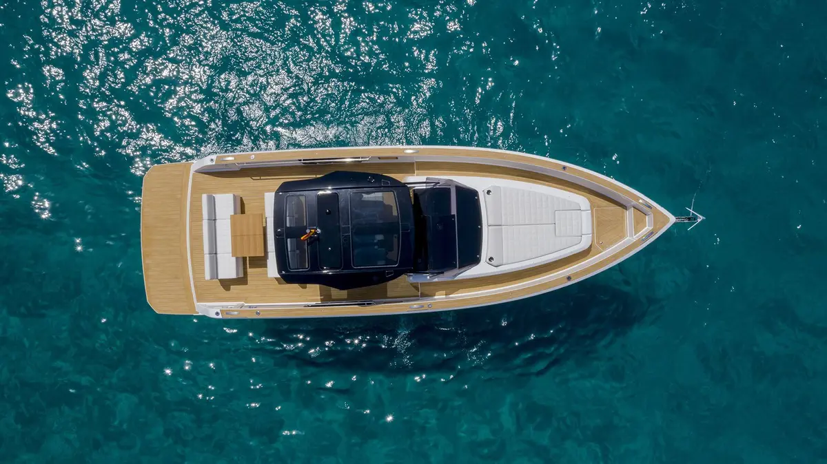 Pardo 38, aft deck — Athens Yachts Rental, Athens. Pardo 38 — 11.56m
