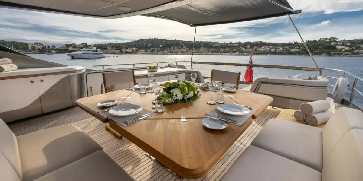 Princess Y80, flybridge — Athens Yachts Rental, Athens. Princess Y80 — 25m