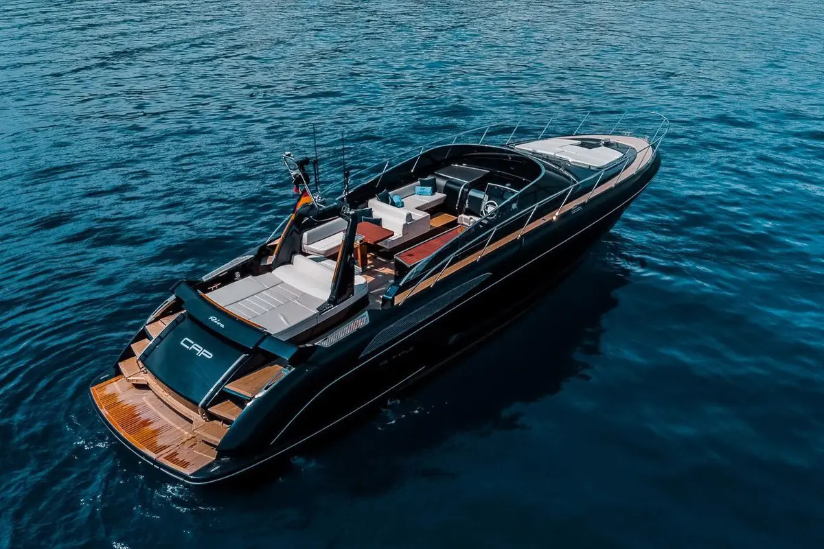 Riva 56 Rivale, exterior — Athens Yachts Rental, Athens. Riva 56 Rivale — 17m