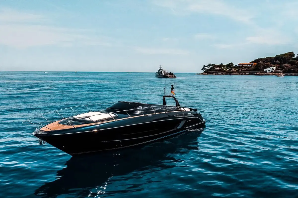 Riva 56 Rivale, salon — Athens Yachts Rental, Athens. Riva 56 Rivale — 17m