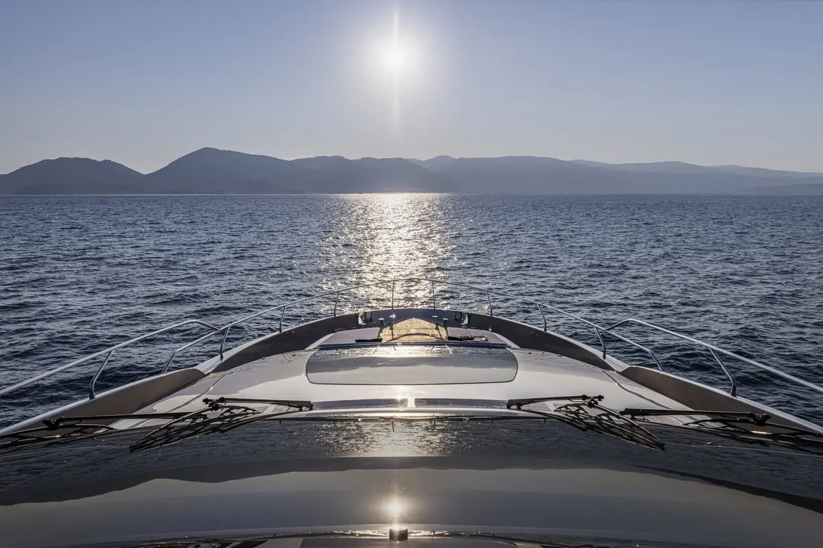 Riva 90, salon — Athens Yachts Rental, Athens. Riva 90 — 28.5m