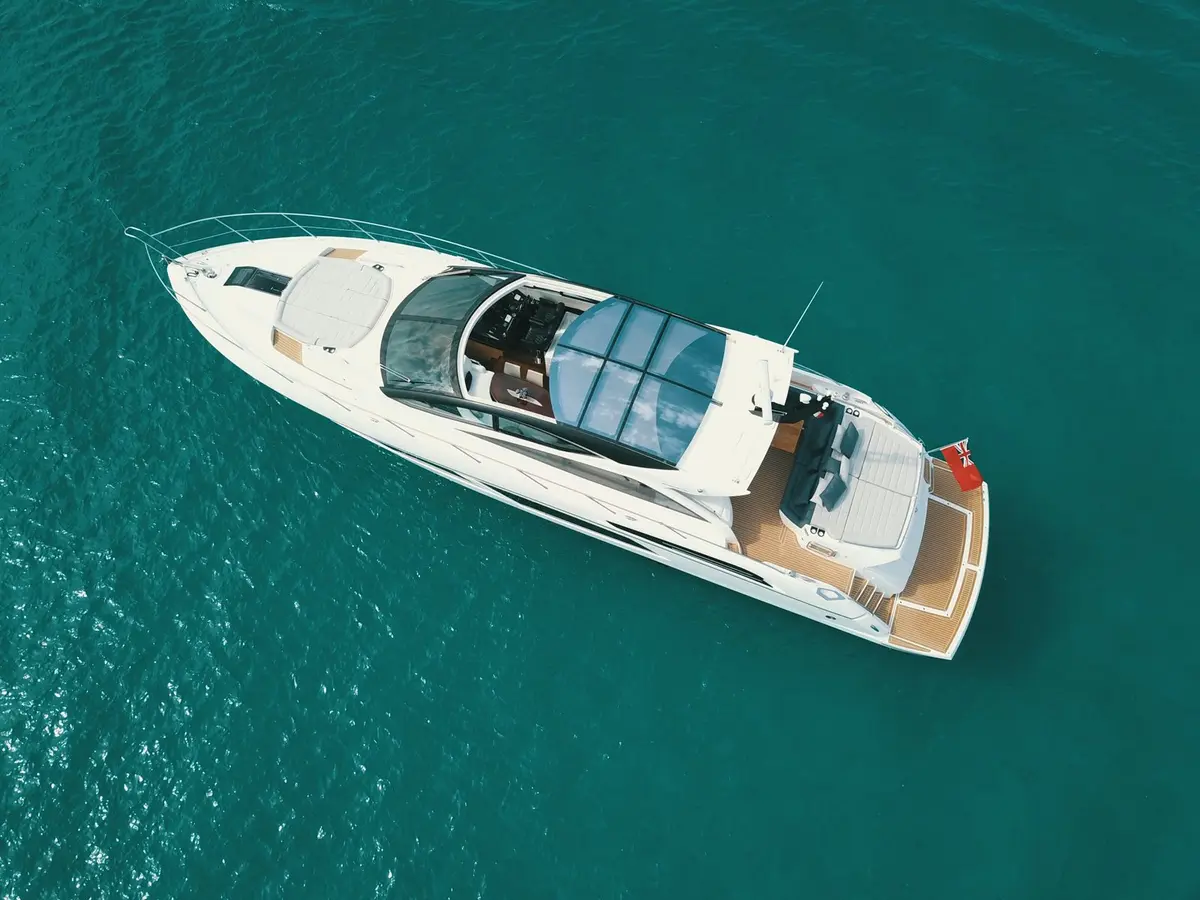 Sunseeker 68, master cabin — Athens Yachts Rental, Athens. Sunseeker 68 — 22m