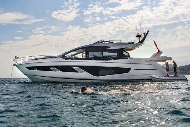 Sunseeker 65 Sport — Athens Yachts Rental, Athens