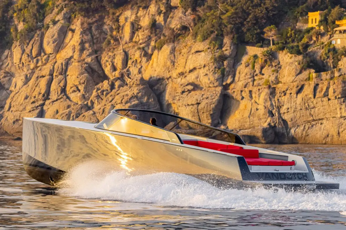 Vandutch 48, exterior — Athens Yachts Rental, Atenas. Vandutch 48 — 15m