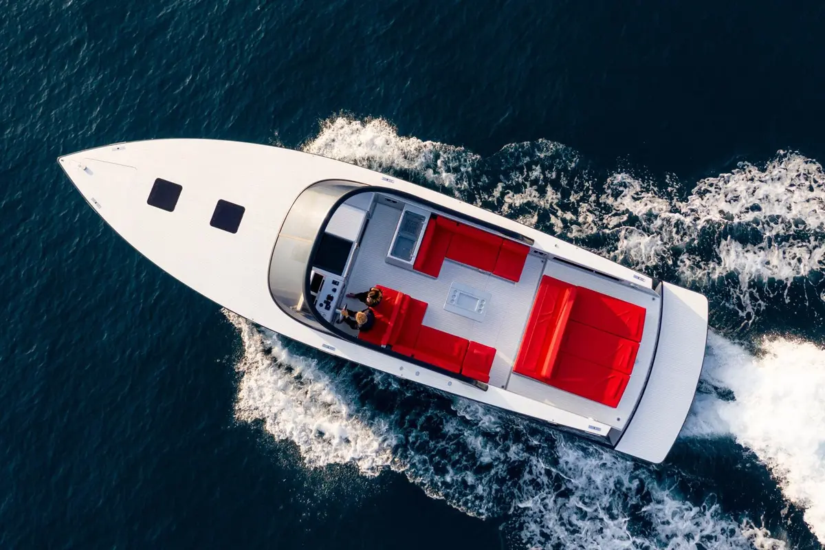 Vandutch 48, camarote principal — Athens Yachts Rental, Atenas. Vandutch 48 — 15m