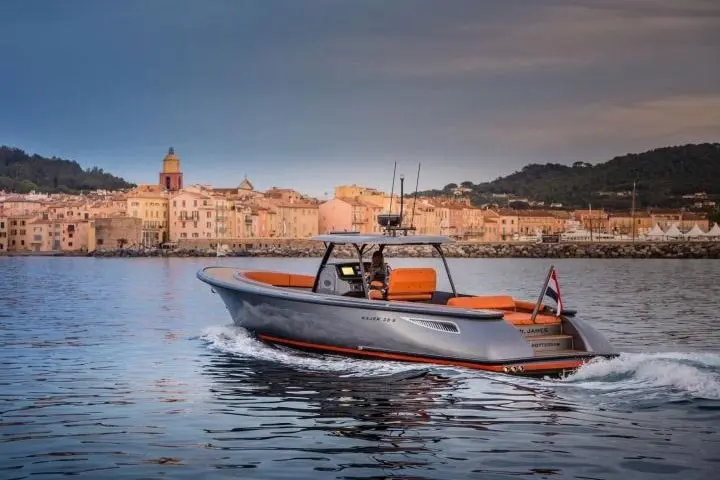Wajer 38S, main deck — Athens Yachts Rental, Athens. Wajer 38S — 11m