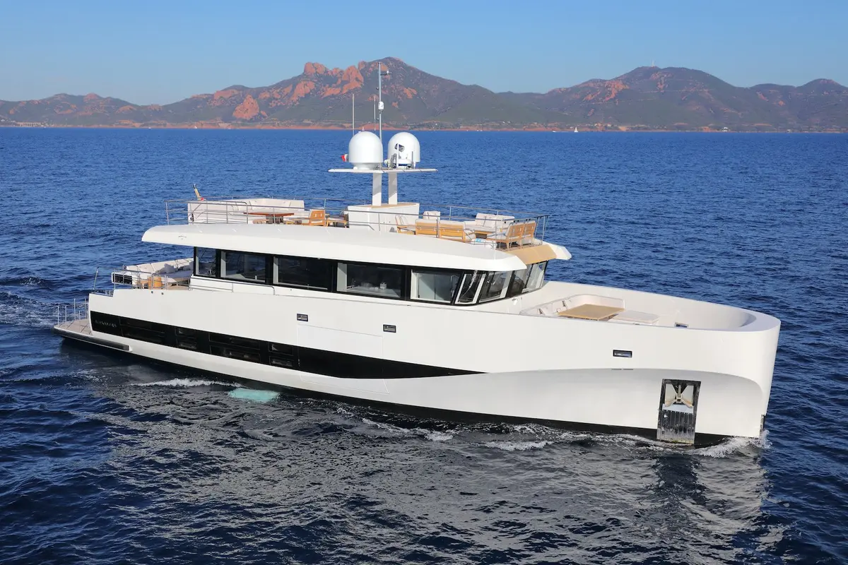 WallyAce 26, main deck — Athens Yachts Rental, Athens. WallyAce 26 — 26m