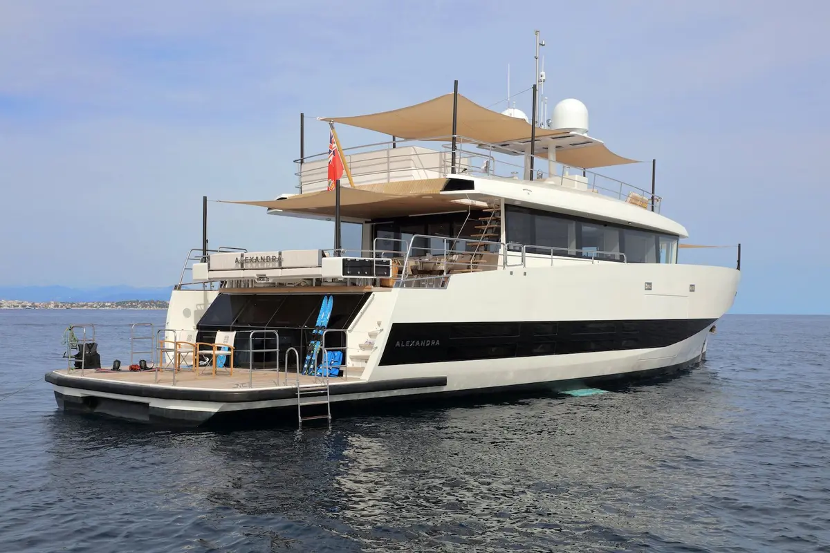 WallyAce 26, salon — Athens Yachts Rental, Athens. WallyAce 26 — 26m